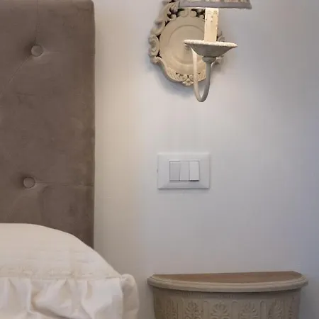 Artemisia * Viareggio